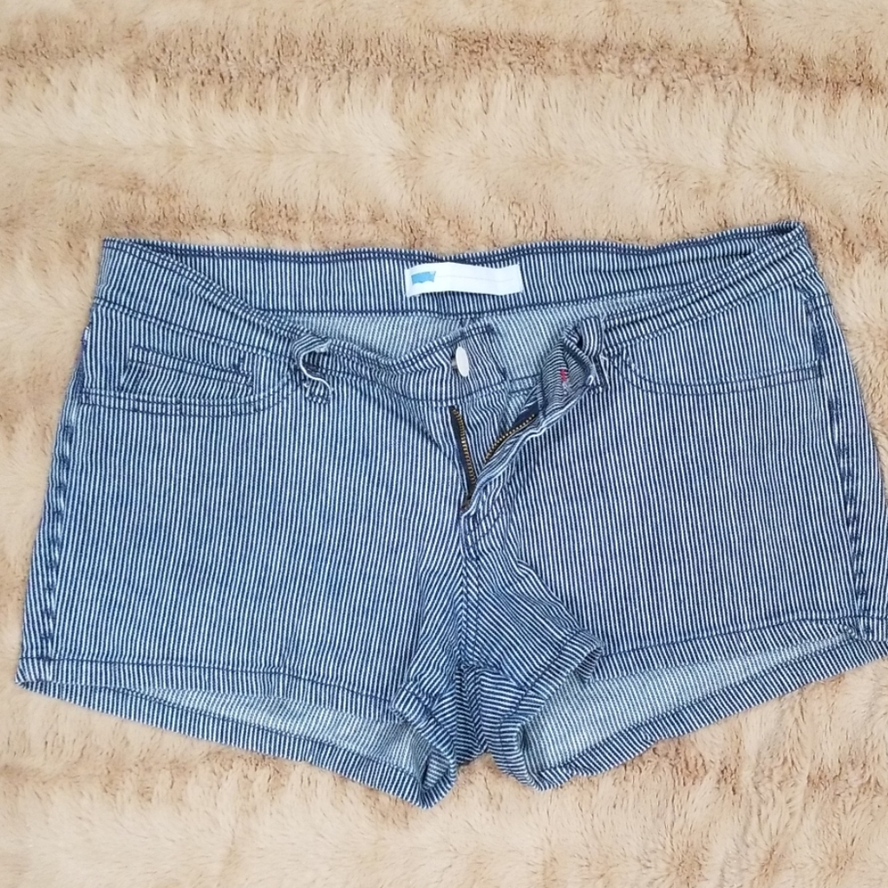 Levi's striped shorts